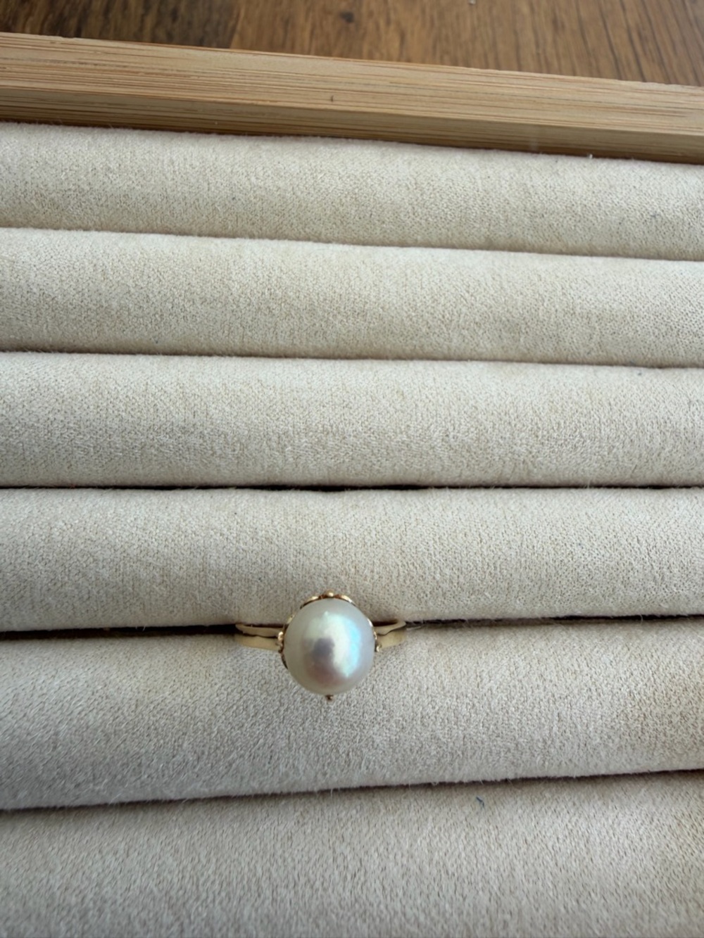 Mikimoto 14K Yellow Gold 8.5MM Akoya Pearl Ring size 6.5 - Picture 2 of 7